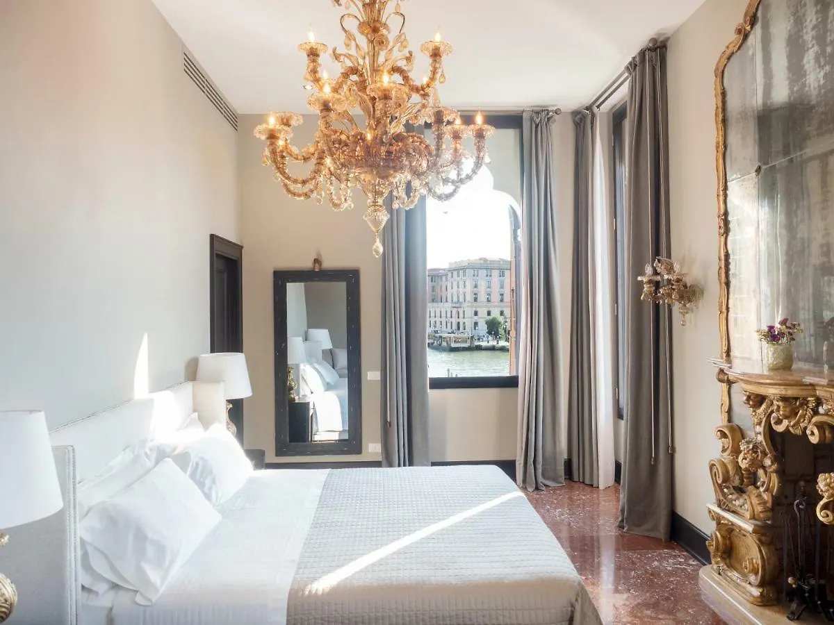 Palazzetto Foscari Bed & Breakfast Venice